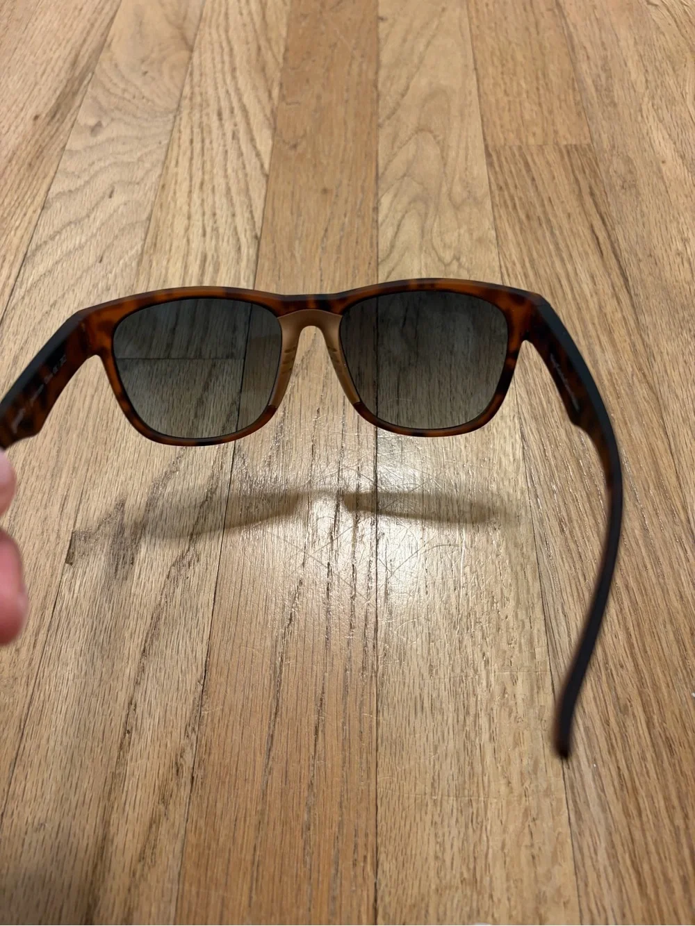 Women’s Tortoise Sunglasses with Brown Frames